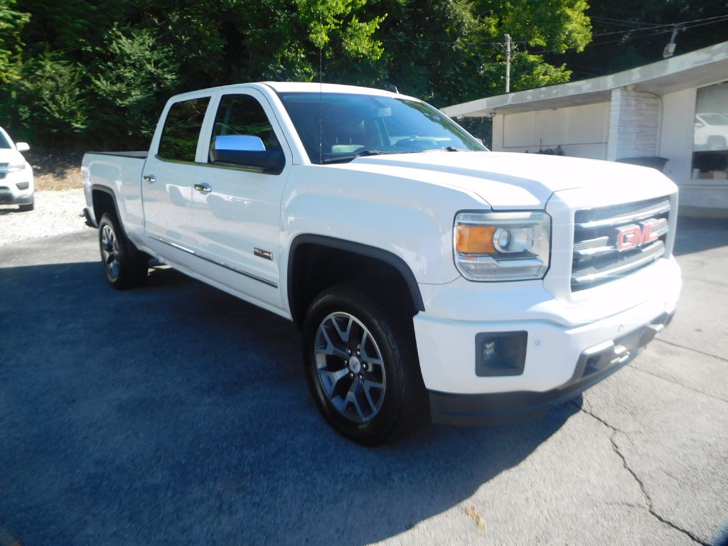 Photo 3 of this GMC SIERRA