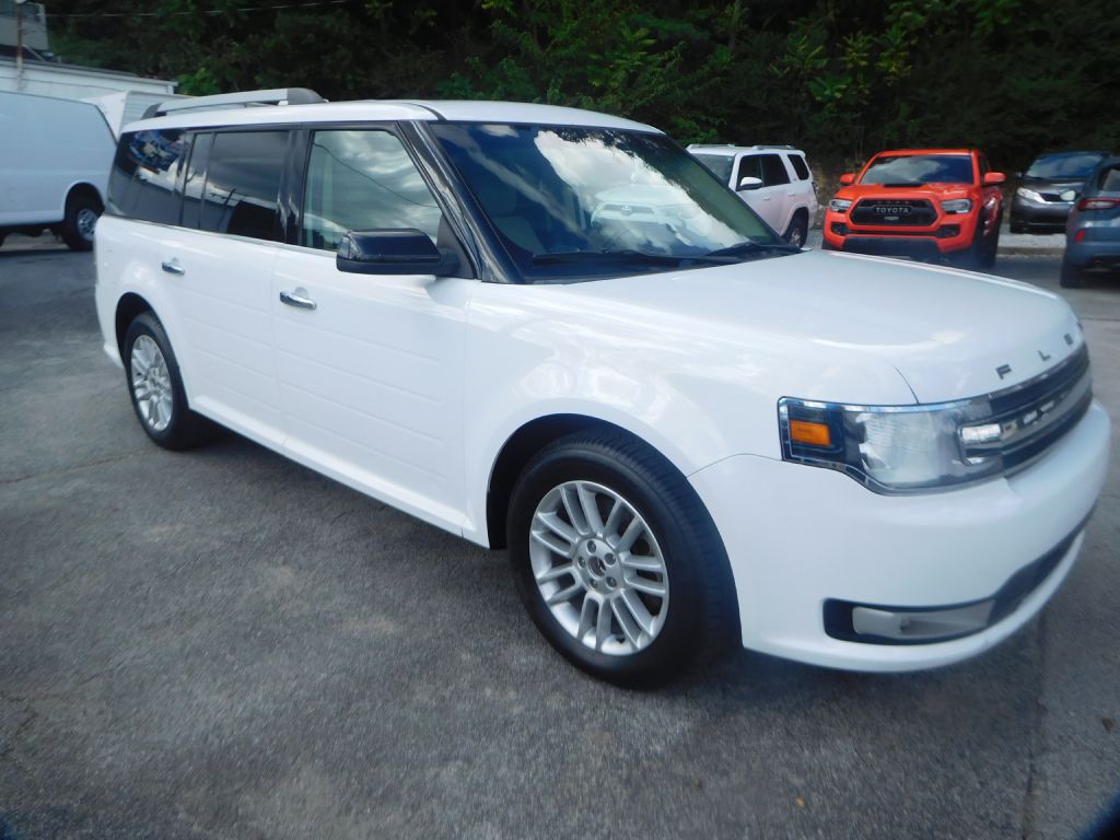 Photo 3 of this FORD FLEX