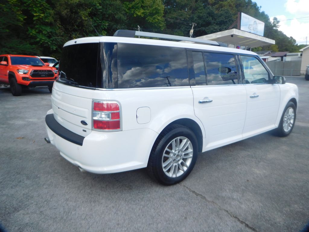 Photo 4 of this FORD FLEX