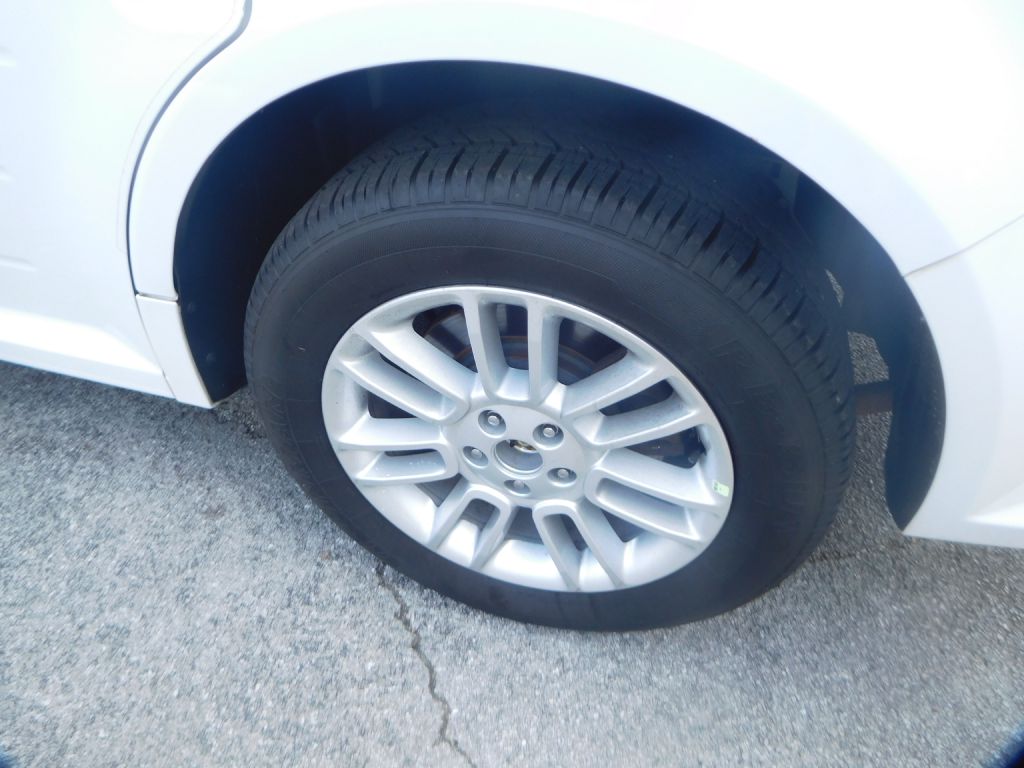 Photo 7 of this FORD FLEX