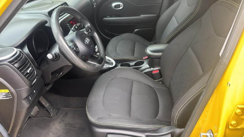 Photo 12 of this KIA SOUL