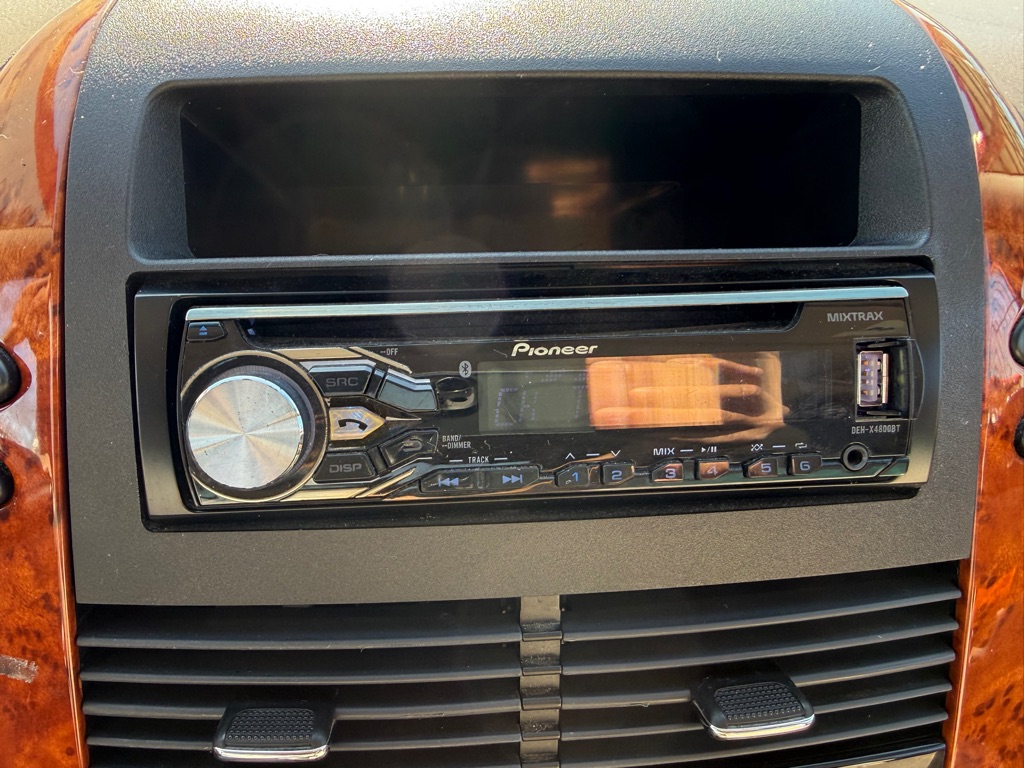 Photo 20 of this TOYOTA SIENNA