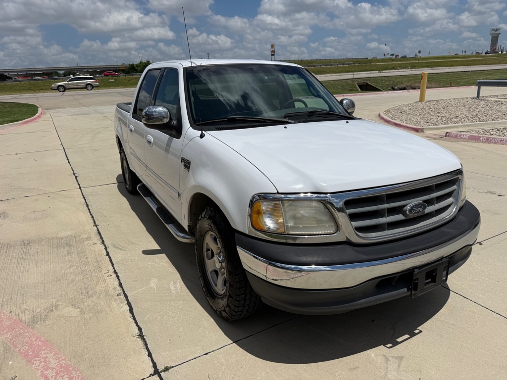 Photo 6 of this FORD F150