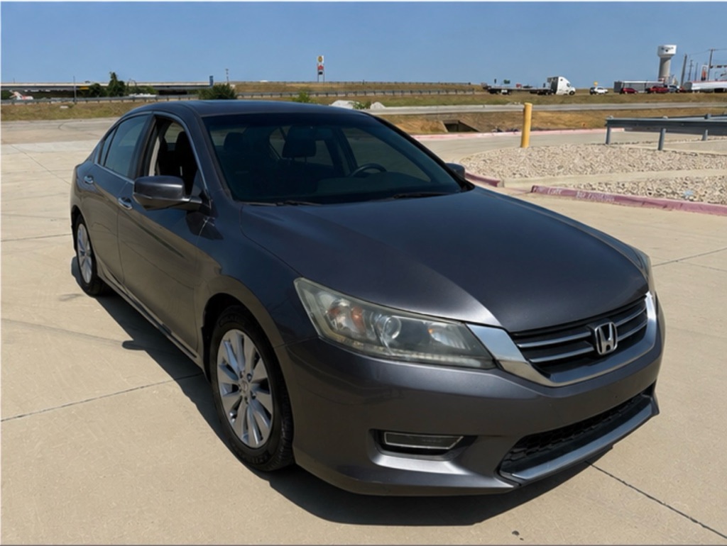 Photo 7 of this HONDA ACCORD