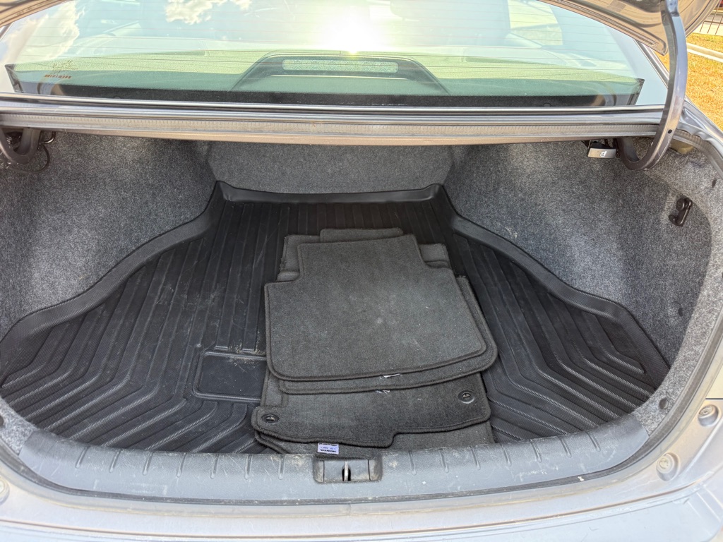 Photo 12 of this HONDA ACCORD