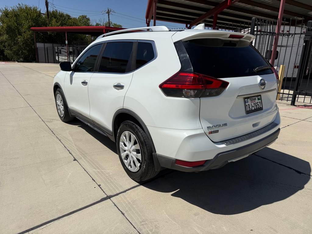 Photo 3 of this NISSAN ROGUE