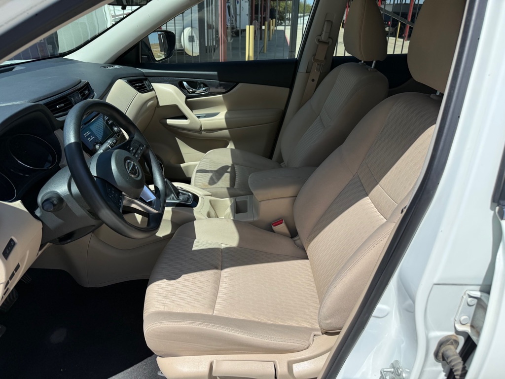 Photo 8 of this NISSAN ROGUE