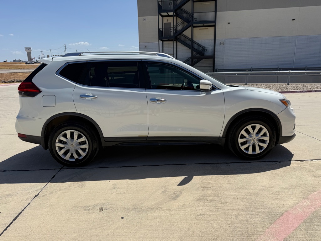 Photo 5 of this NISSAN ROGUE