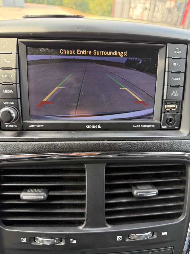 Photo 18 of this DODGE GRAND CARAVAN