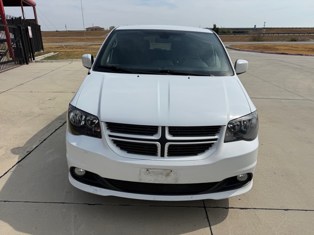 Photo 7 of this DODGE GRAND CARAVAN