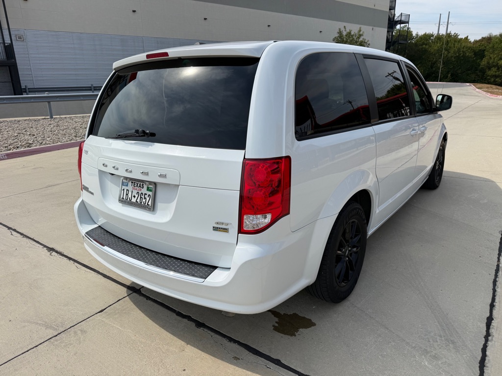 Photo 4 of this DODGE GRAND CARAVAN