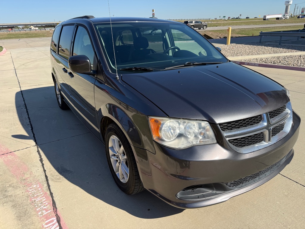 Photo 6 of this DODGE GRAND CARAVAN