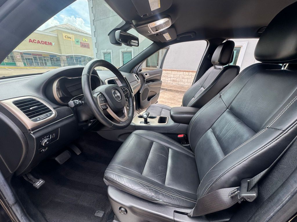 Photo 9 of this JEEP GRAND CHEROKEE