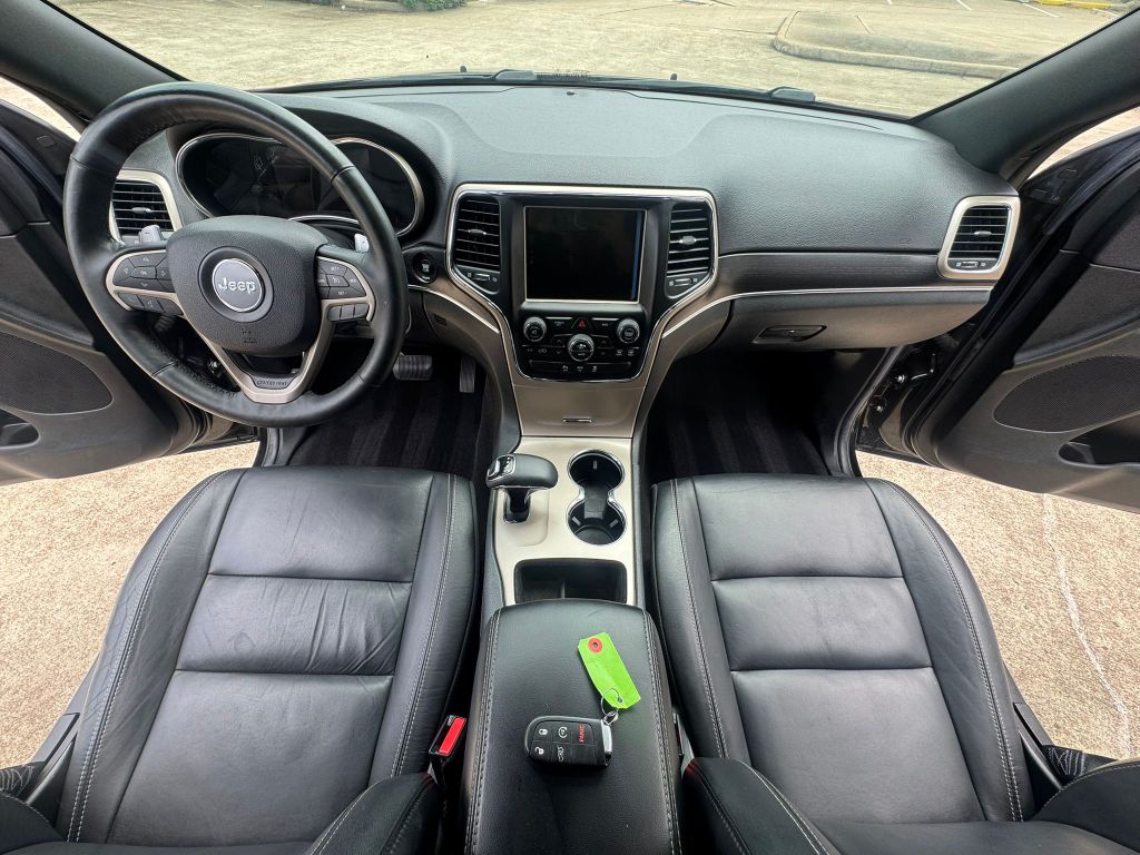 Photo 14 of this JEEP GRAND CHEROKEE
