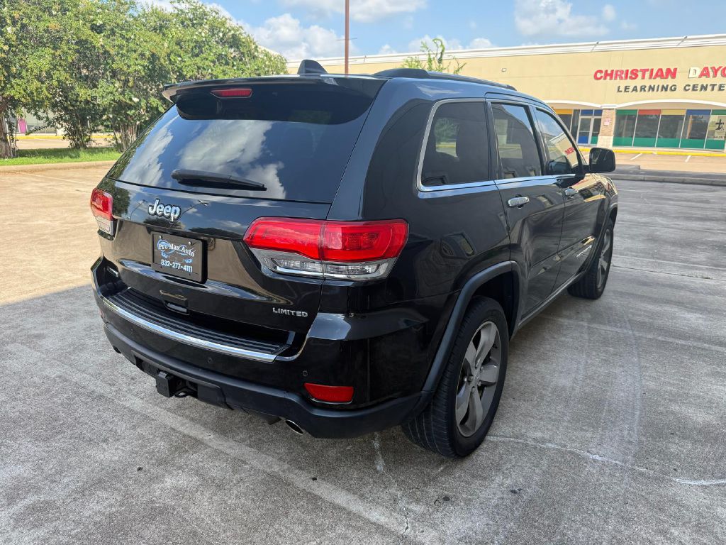 Photo 3 of this JEEP GRAND CHEROKEE