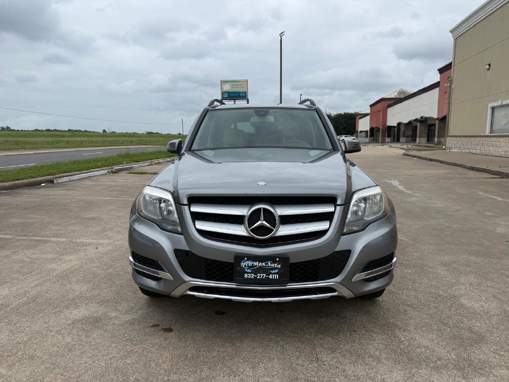 Photo 8 of this MERCEDES-BENZ GLK
