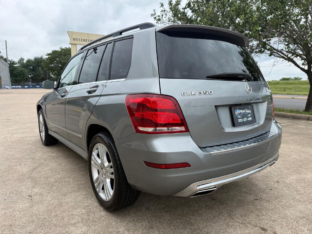 Photo 5 of this MERCEDES-BENZ GLK