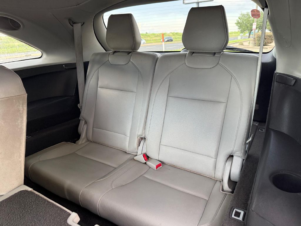 Photo 13 of this ACURA MDX