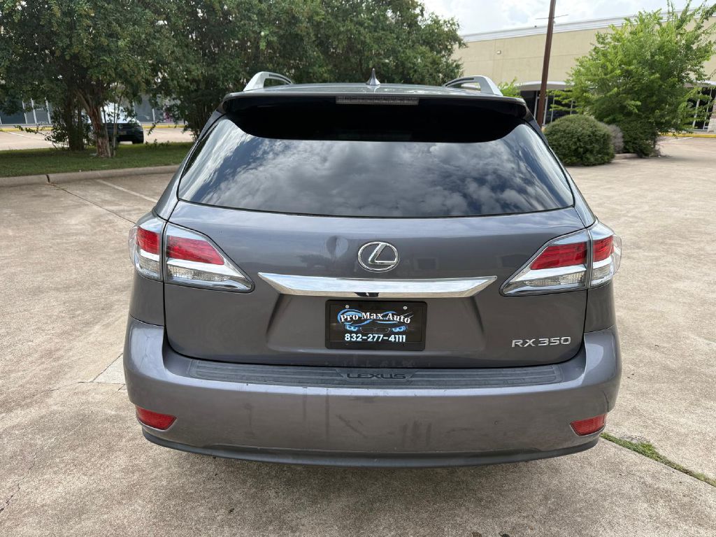 Photo 4 of this LEXUS RX