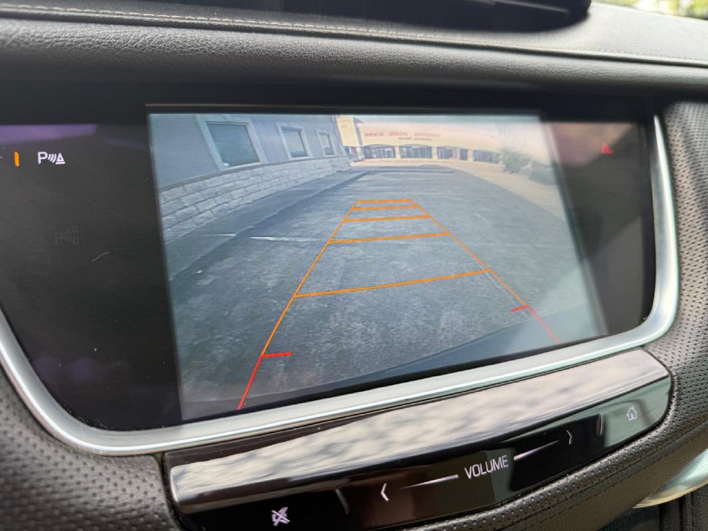 Photo 19 of this CADILLAC XT5