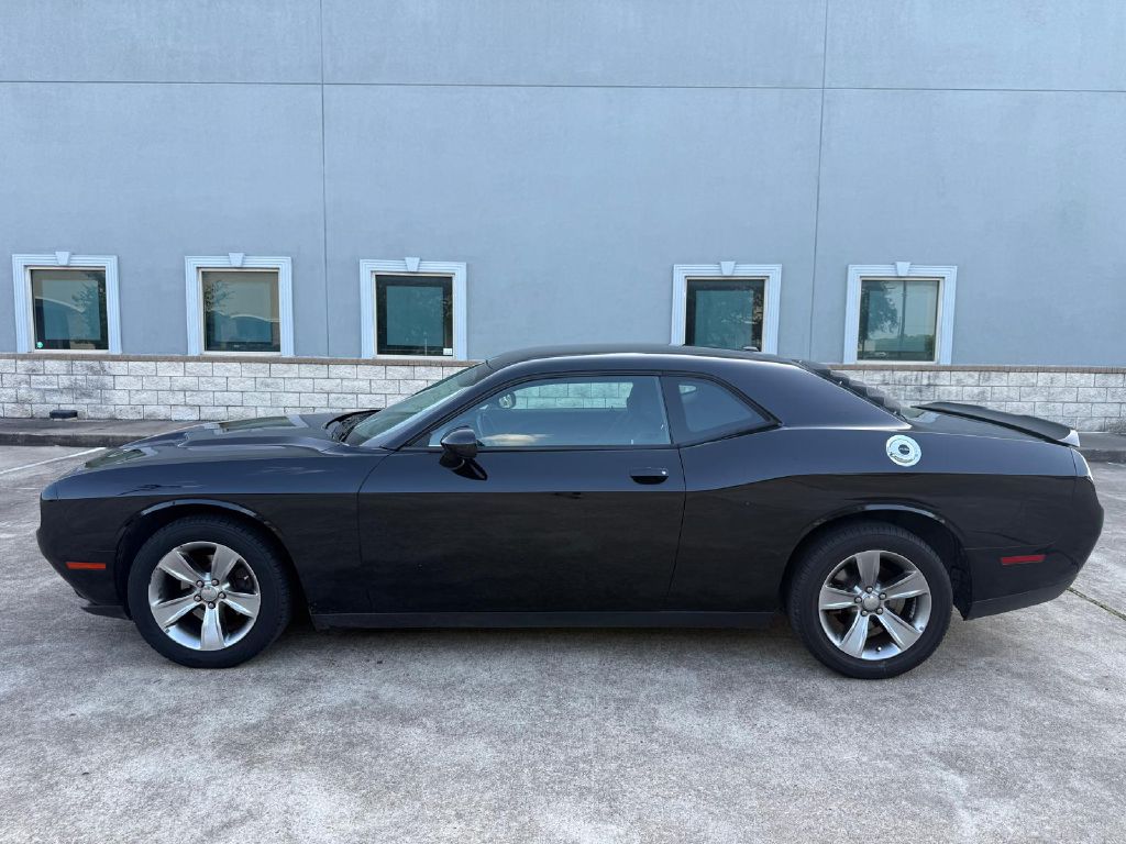 Photo 6 of this DODGE CHALLENGER