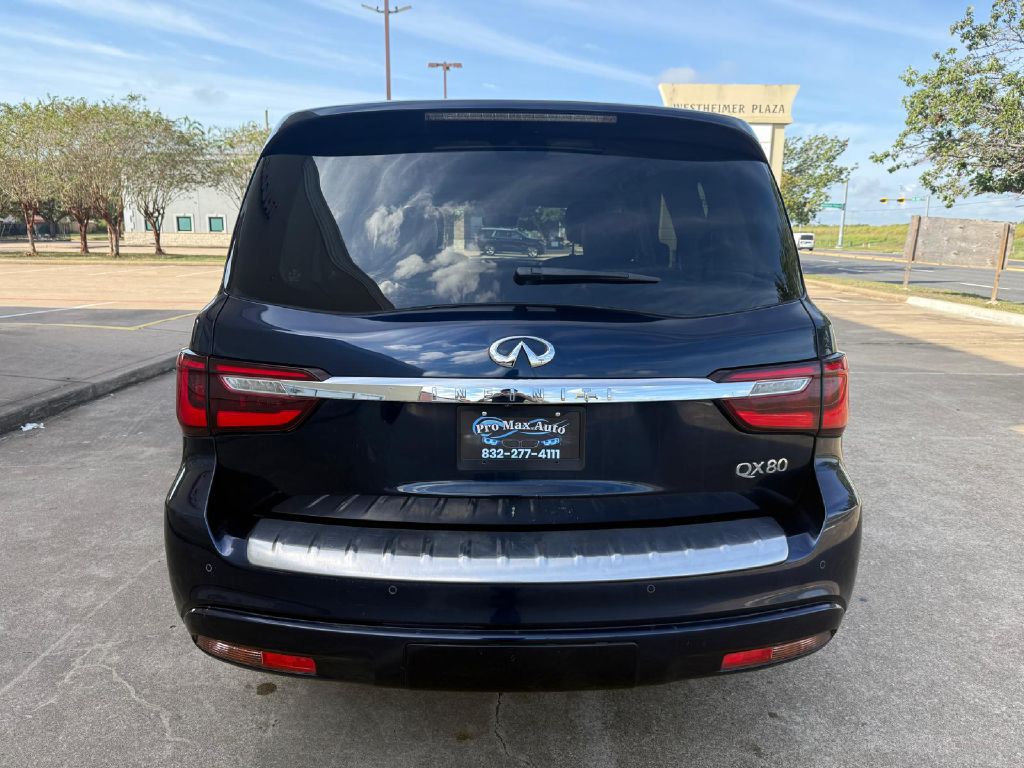 Photo 5 of this INFINITI QX80