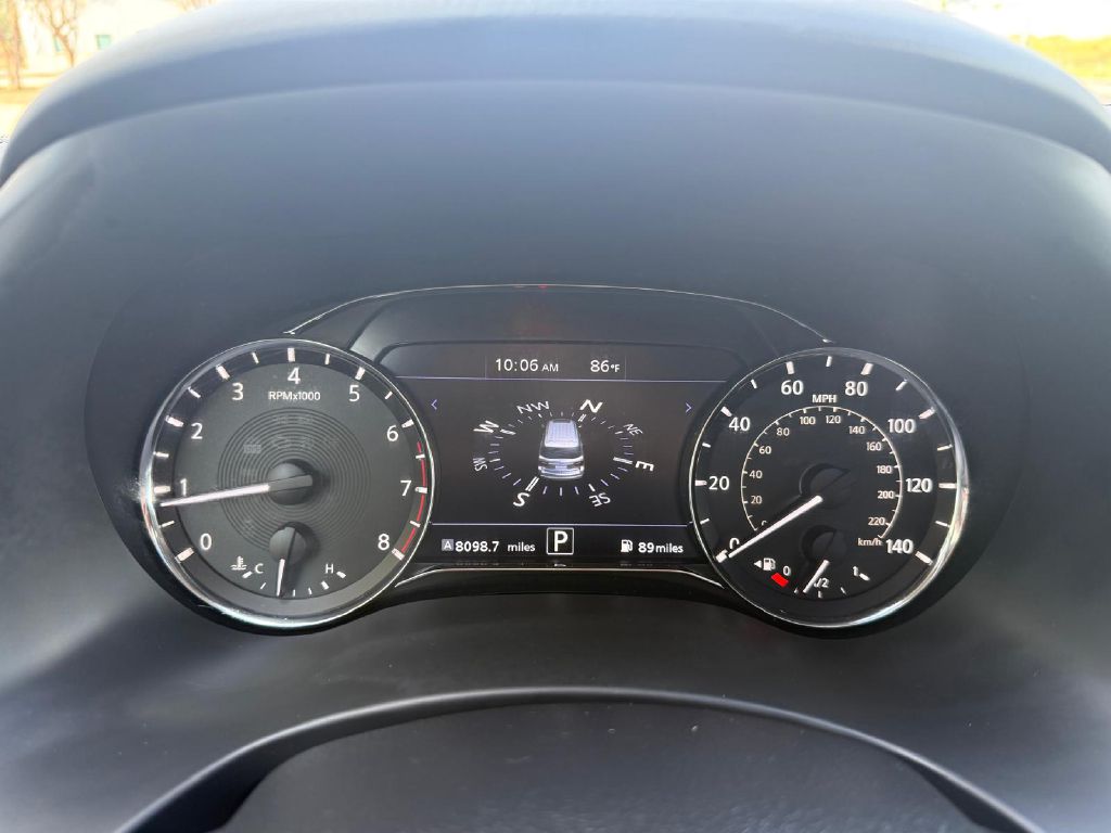 Photo 31 of this INFINITI QX80