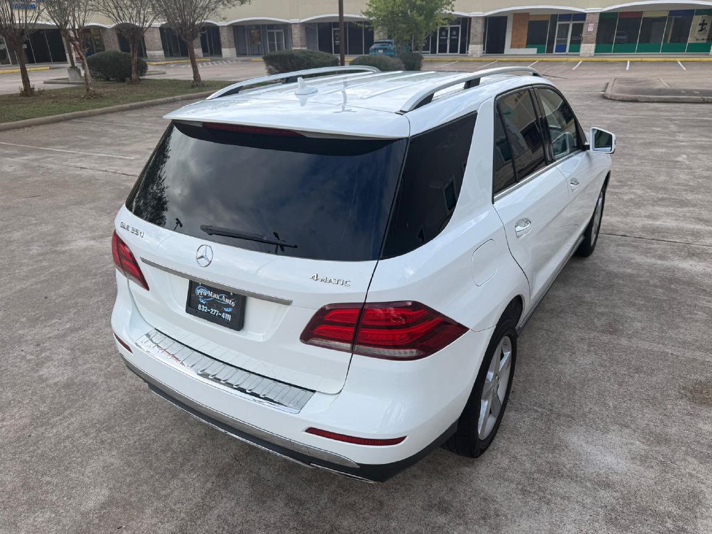 Photo 3 of this MERCEDES-BENZ GLE