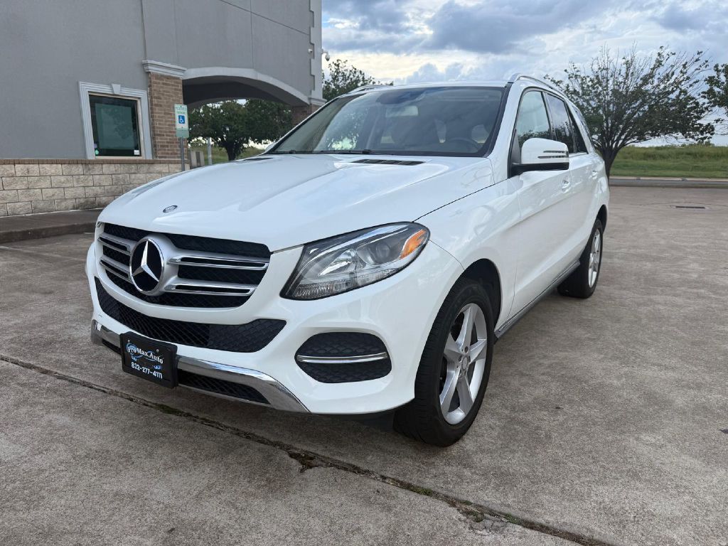 Photo 9 of this MERCEDES-BENZ GLE