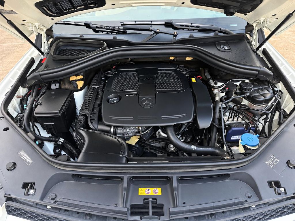 Photo 30 of this MERCEDES-BENZ GLE