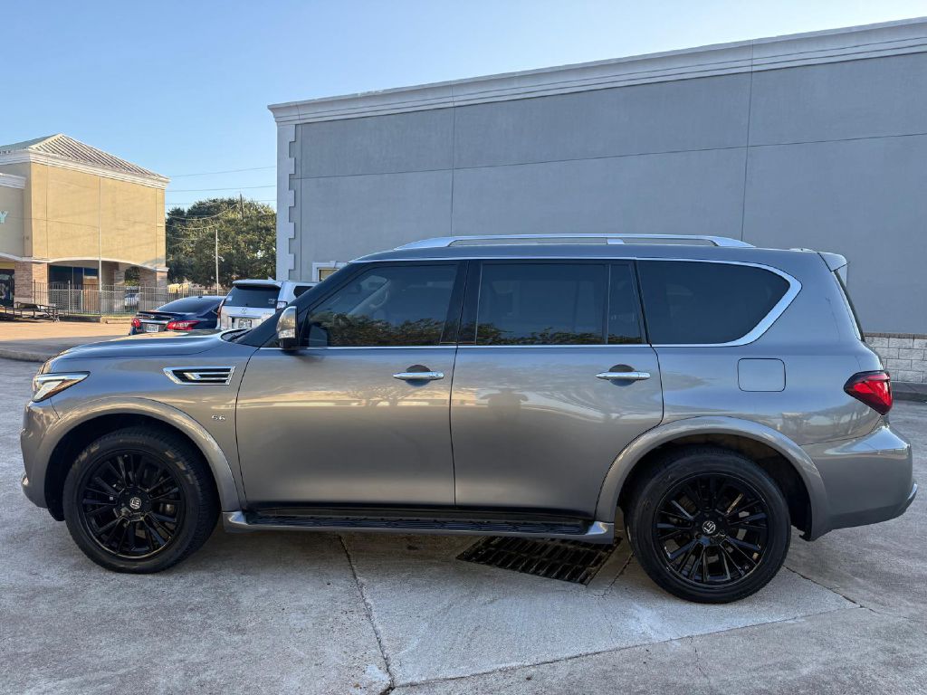 Photo 8 of this INFINITI QX80