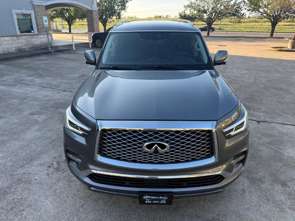 Photo 10 of this INFINITI QX80