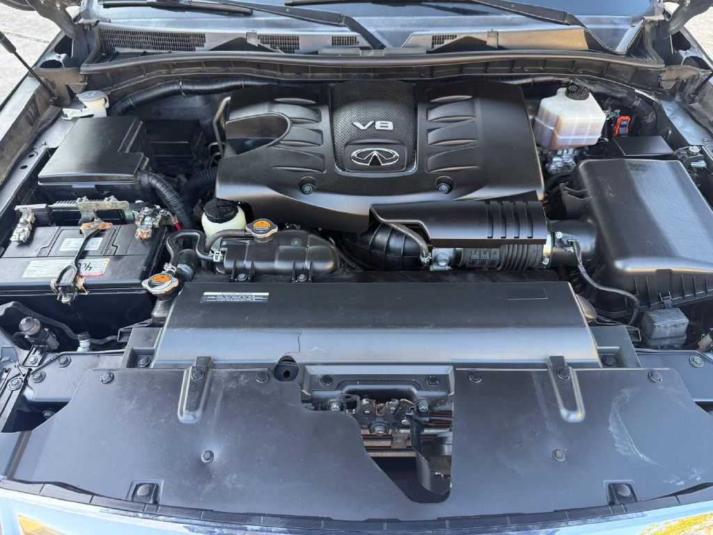 Photo 29 of this INFINITI QX80