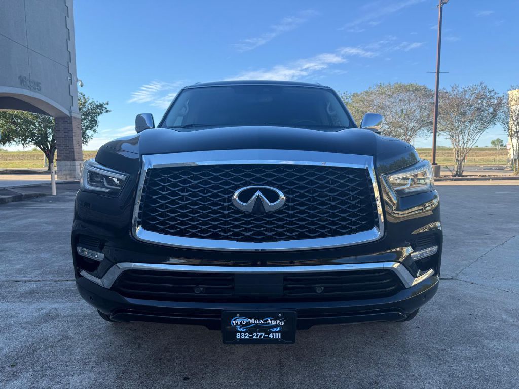 Photo 11 of this INFINITI QX80