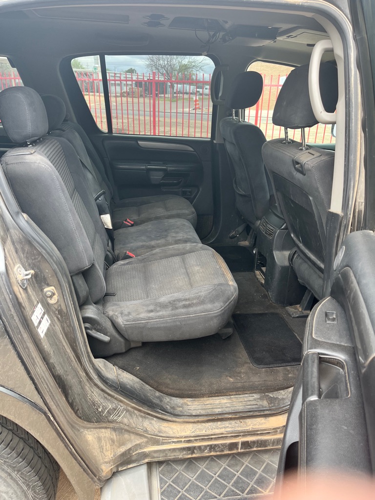 Photo 14 of this NISSAN ARMADA