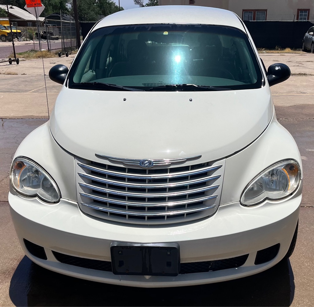 Photo 3 of this CHRYSLER PT CRUISER