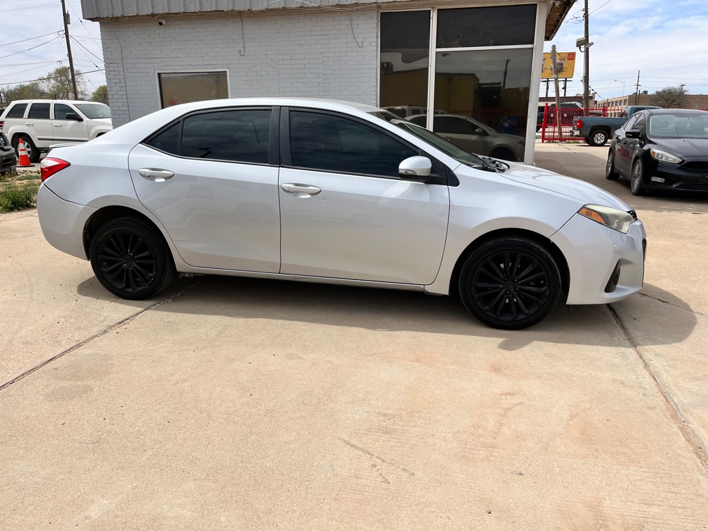Photo 5 of this TOYOTA COROLLA
