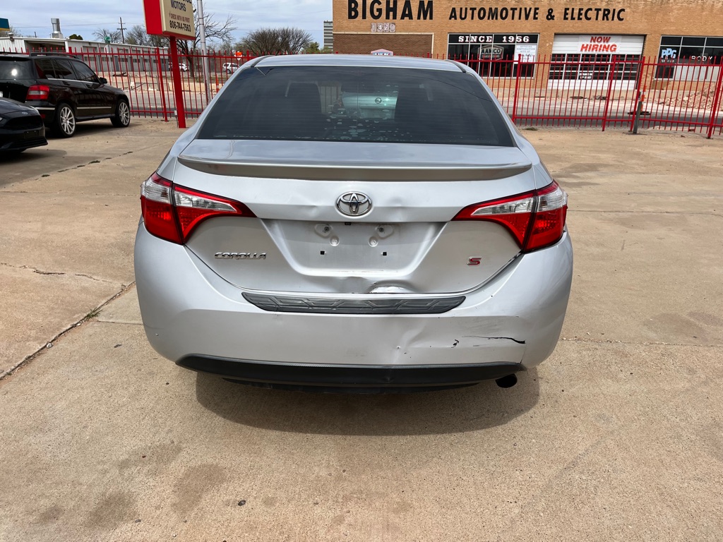 Photo 7 of this TOYOTA COROLLA