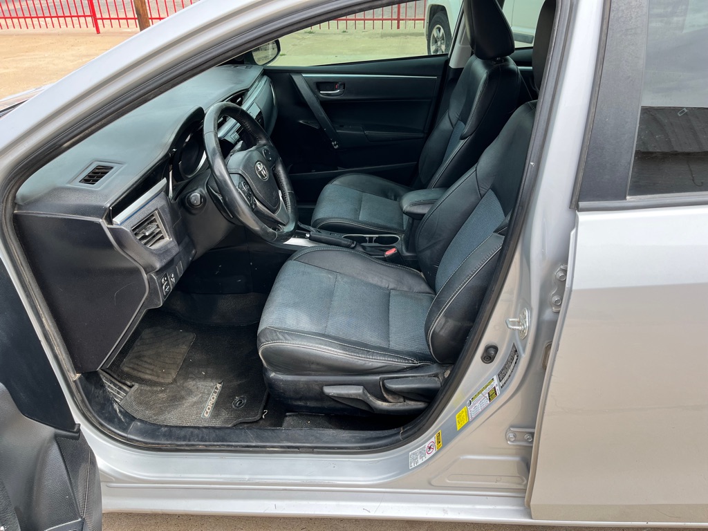 Photo 10 of this TOYOTA COROLLA