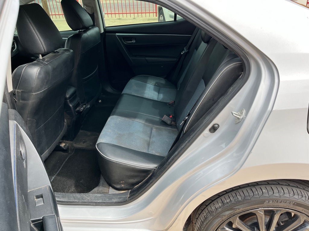 Photo 12 of this TOYOTA COROLLA
