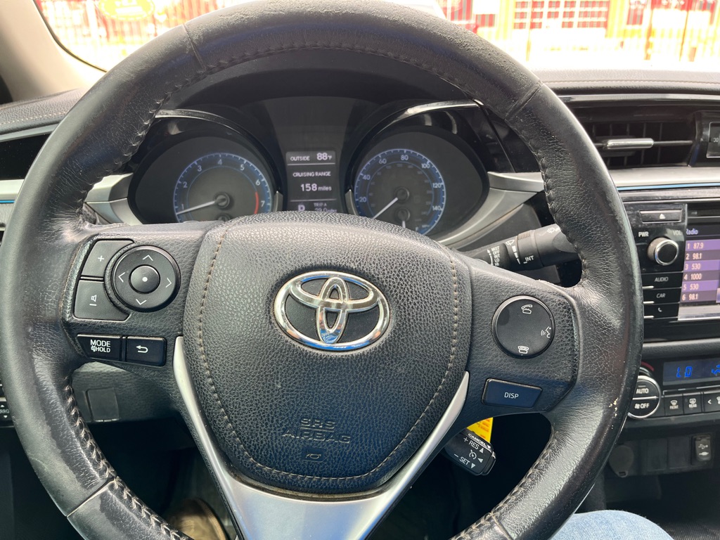 Photo 18 of this TOYOTA COROLLA