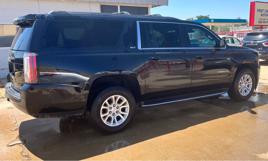 Photo 6 of this GMC YUKON XL