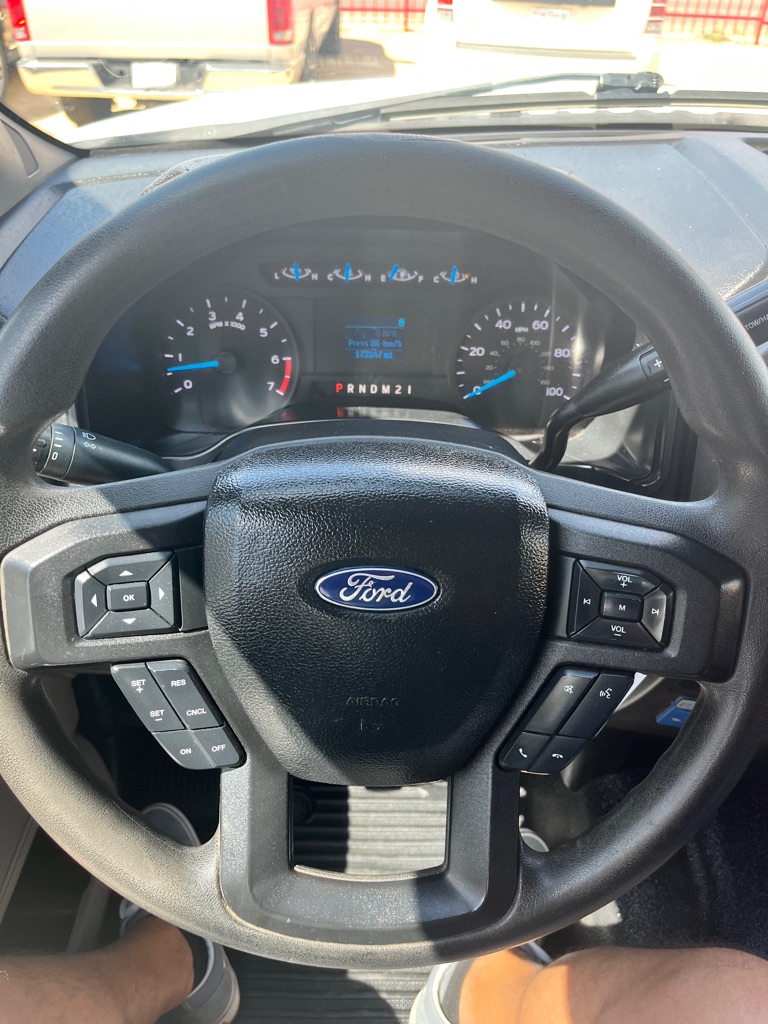 Photo 16 of this FORD F250