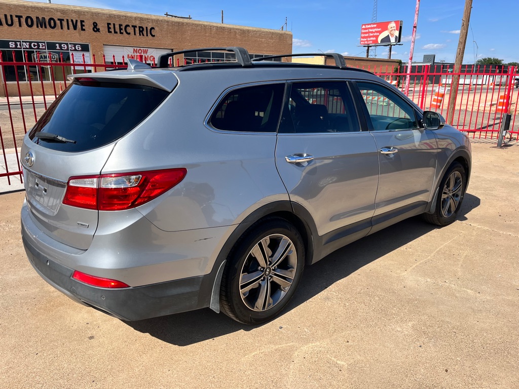 Photo 6 of this HYUNDAI SANTA FE