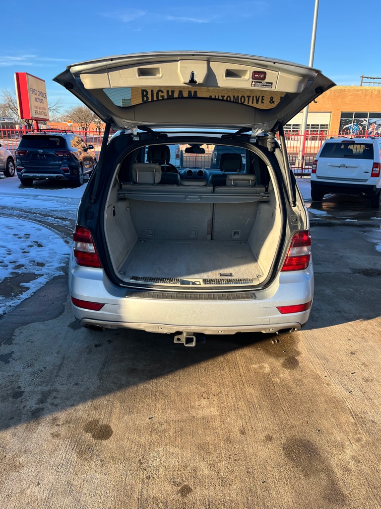 Photo 8 of this MERCEDES-BENZ ML