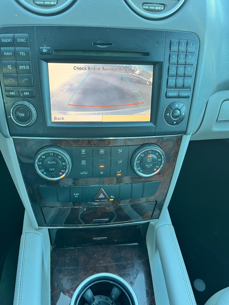 Photo 18 of this MERCEDES-BENZ ML