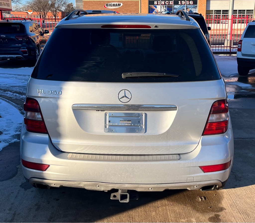 Photo 6 of this MERCEDES-BENZ ML