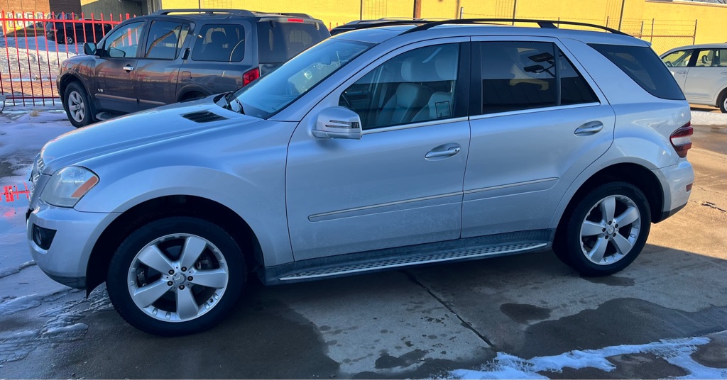 2011 MERCEDES-BENZ ML