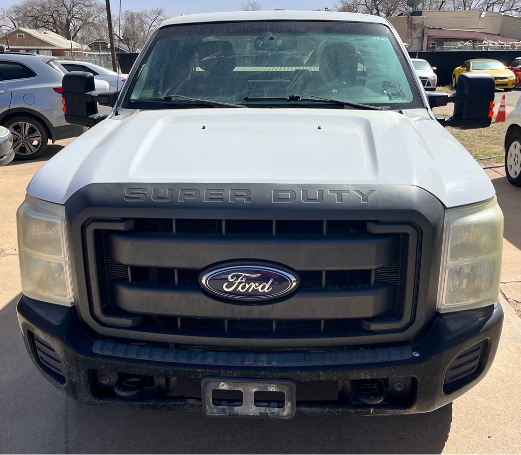 Photo 3 of this FORD F250