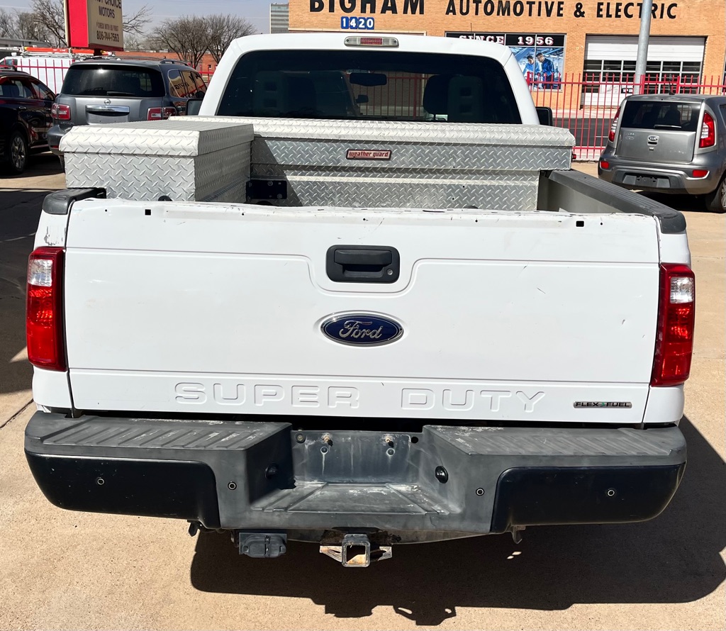 Photo 6 of this FORD F250